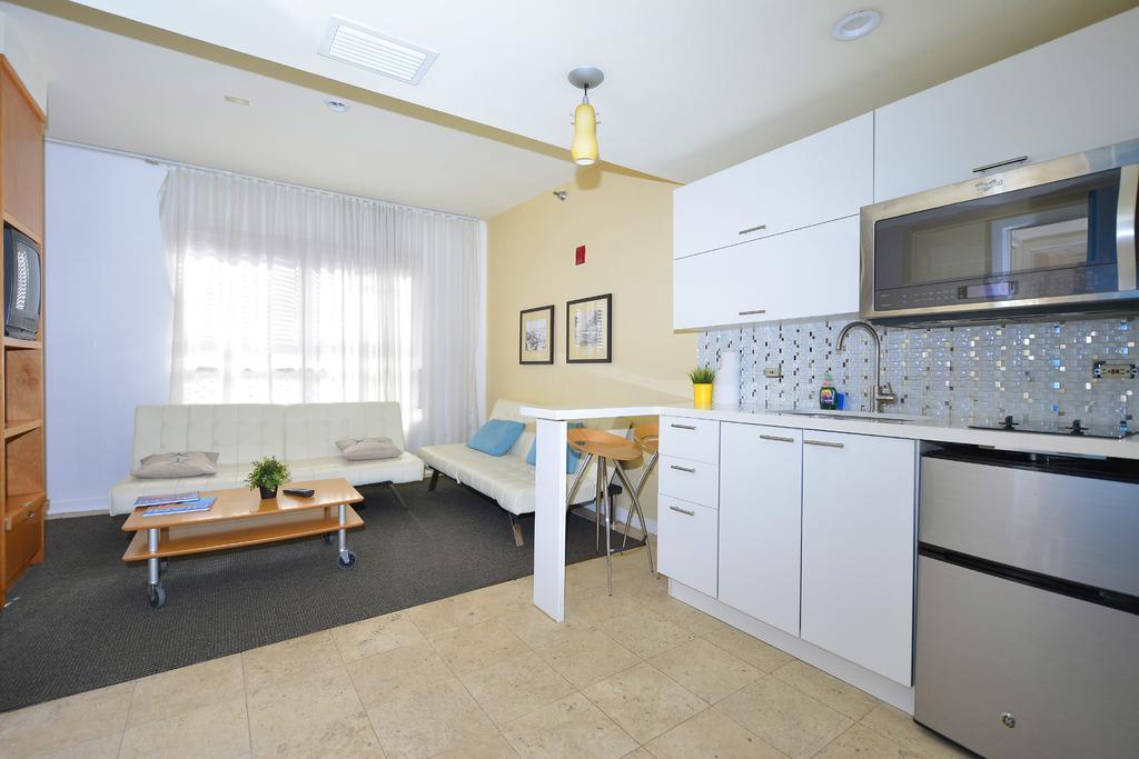 First Street Apartments マイアミビーチ エクステリア 写真
